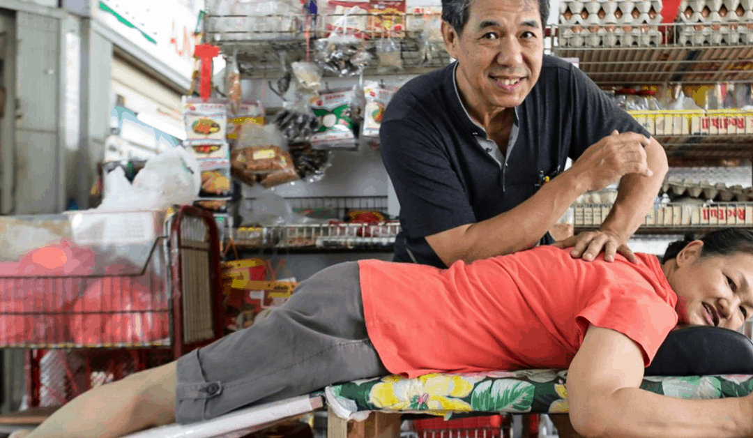 Singaporean Couple Gives Free Massages To Preserve A Traditional Technique