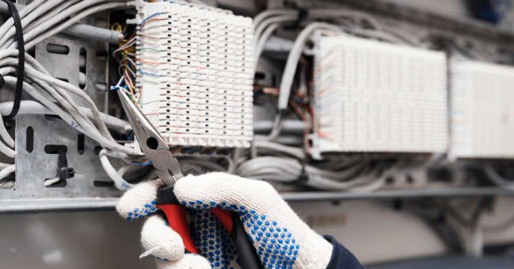 A Guide To Electrical Services In Singapore – Featuring The Top Electricians and Price List